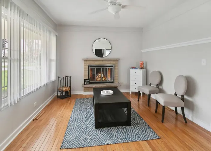 Holiday home Cozy 3 Bedroom In Dt Near Naval Base